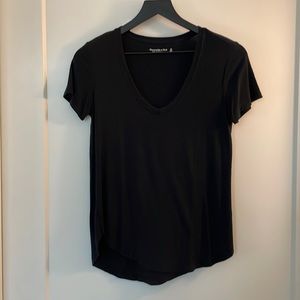 Abercrombie and Fitch tee